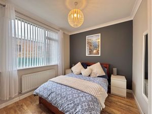 Photo 17- click for photo gallery